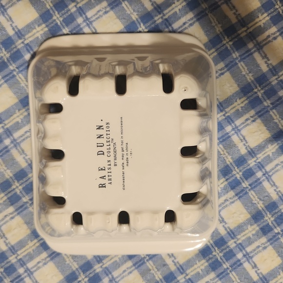 Berry colander - Picture 3 of 5